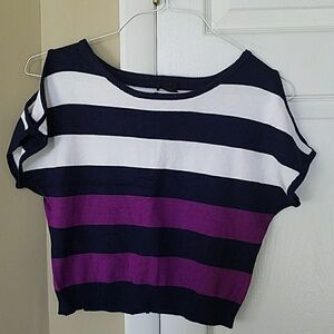 Like new, open shoulder top. Small